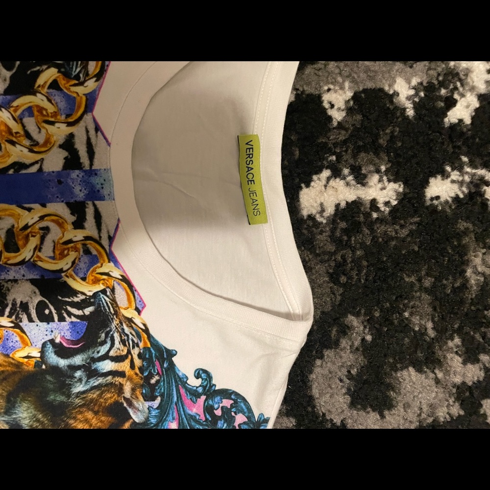 Versace tshirt